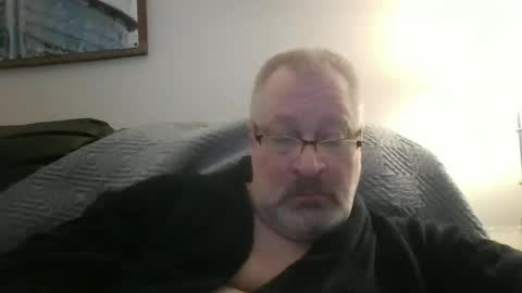 Snapshot of rob872217 chatting on March 2, 5:08 am rob872217 online show from March 2, 5:08 am