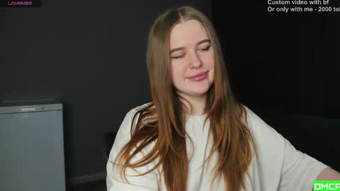 Lisa and Robert  i am online all days 900 am GMT3   online show from February 11, 4:17 am