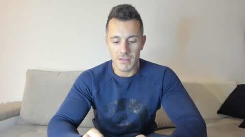 roberto4ever online show from January 10, 5:13 pm