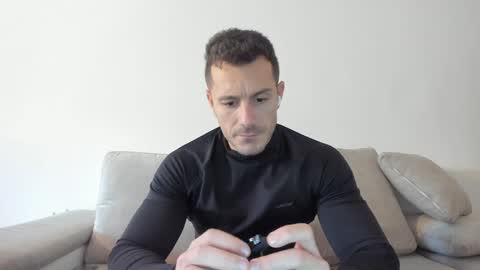 roberto4ever online show from February 4, 1:48 pm