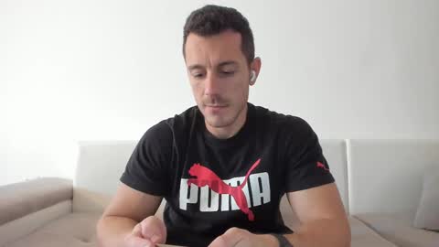 roberto4ever online show from February 11, 12:48 pm