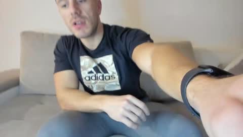 roberto4ever online show from February 17, 4:59 pm