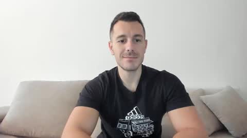 roberto4ever online show from January 10, 10:50 am