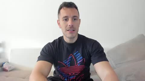 roberto4ever online show from April 10, 11:04 am