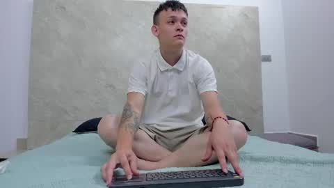 robinlion91 online show from July 22, 3:31 am
