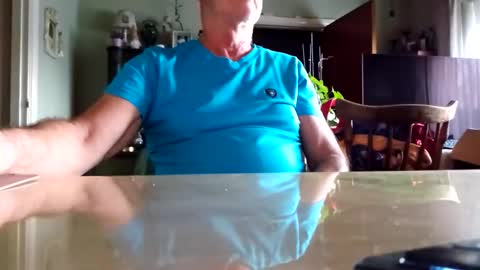 robke1966 online show from December 14, 7:58 am