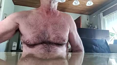 robke1966 online show from April 18, 6:39 am