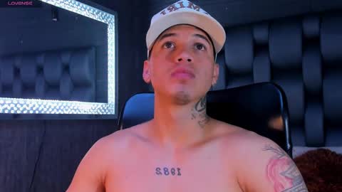 rocco_santos online show from November 27, 1:29 am