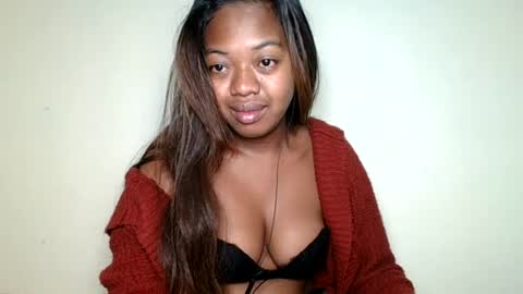 rochellinah online show from July 2, 10:49 pm