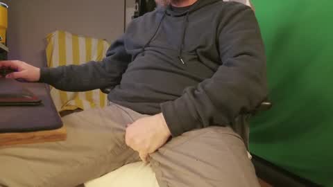 Snapshot of rockarit chatting on January 14, 11:16 pm Rockarit online show from January 14, 11:16 pm