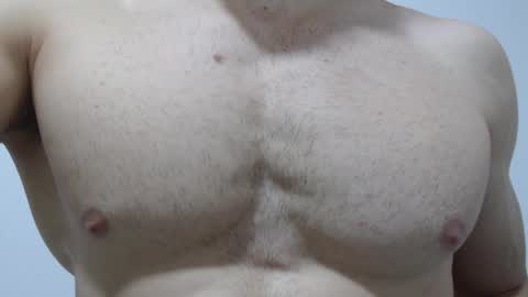 Snapshot of rocky_muscle chatting on February 3, 9:09 pm rocky muscle online show from February 3, 9:09 pm