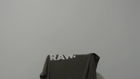 Snapshot of rocky_muscle chatting on February 27, 7:58 pm rocky muscle online show from February 27, 7:58 pm