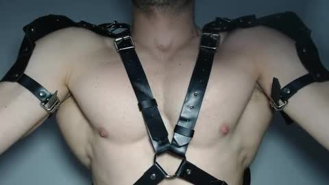 rocky muscle online show from April 3, 4:05 pm