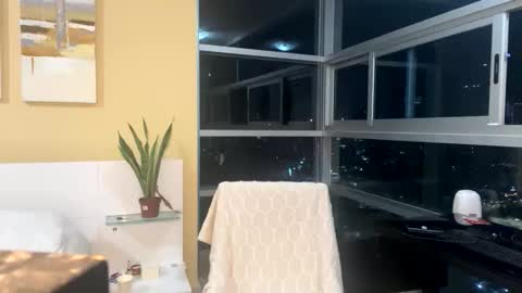 Snapshot of rockysworld1 chatting on April 12, 4:39 am Rocky online show from April 12, 4:39 am