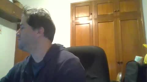 Snapshot of rodfer chatting on May 3, 8:53 am Rodfer online show from May 3, 8:53 am