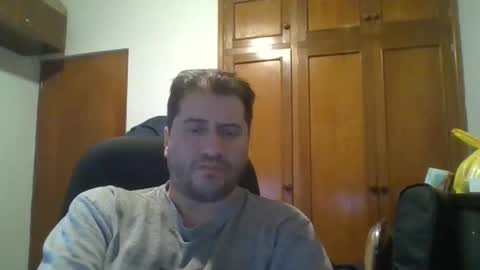 Snapshot of rodfer chatting on May 11, 12:27 am Rodfer online show from May 11, 12:27 am