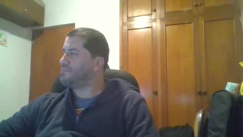 Snapshot of rodfer chatting on May 13, 10:12 am Rodfer online show from May 13, 10:12 am