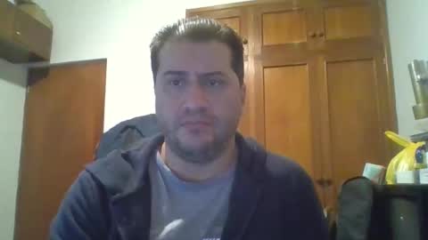 Snapshot of rodfer chatting on May 25, 10:21 am Rodfer online show from May 25, 10:21 am