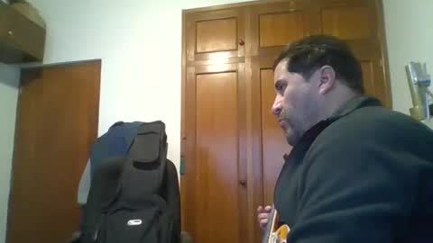 Snapshot of rodfer chatting on May 30, 10:56 am Rodfer online show from May 30, 10:56 am