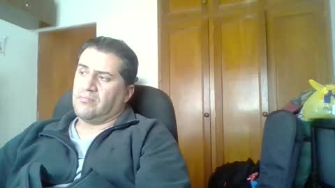Snapshot of rodfer chatting on June 3, 3:28 pm Rodfer online show from June 3, 3:28 pm