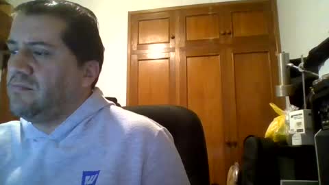 Snapshot of rodfer chatting on July 14, 9:03 am Rodfer online show from July 14, 9:03 am