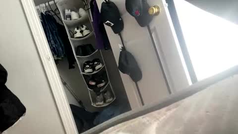 rodrigo_htx713 online show from March 19, 9:30 pm