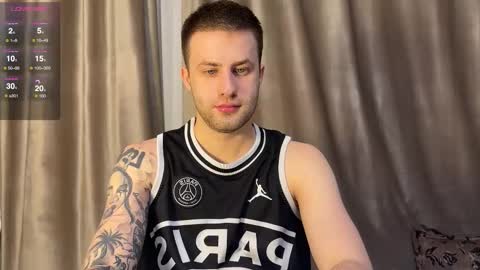 Rodrigo online show from November 7, 10:43 pm