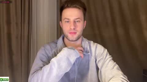 Rodrigo online show from February 8, 2:42 pm