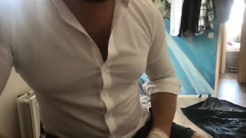 Snapshot of roelofs28 chatting on July 20, 12:18 pm roelofs28 online show from July 20, 12:18 pm