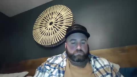 BigBadBear online show from March 11, 11:48 pm