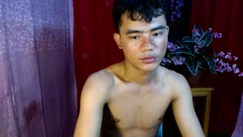 roianboyyy online show from July 12, 3:08 am