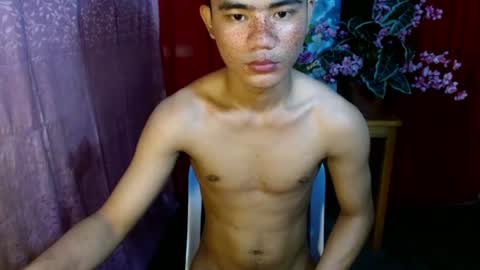 roianboyyy online show from July 30, 2:10 am