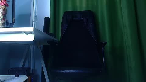 romaniamaster1 online show from April 15, 6:20 am