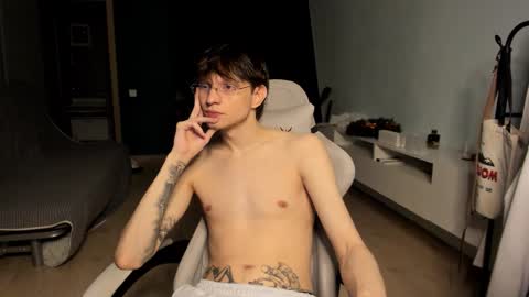 Romeo online show from February 15, 12:51 am