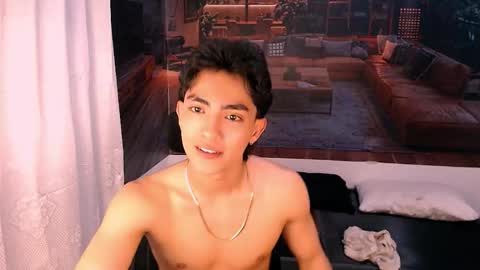 Romeo online show from November 25, 4:01 am