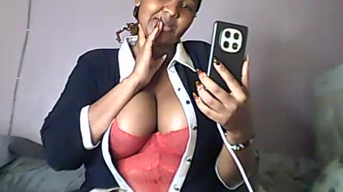 Romina 26 online show from June 30, 11:39 pm