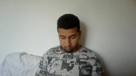 Snapshot of ronal498036 chatting on April 3, 12:03 pm ronal498036 online show from April 3, 12:03 pm