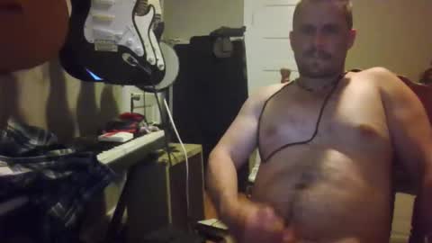ronniejohnston13 online show from June 6, 3:22 am