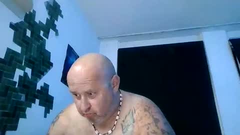 rooosveltooo online show from June 5, 10:26 pm