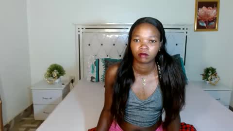Rorenah online show from May 10, 5:40 pm