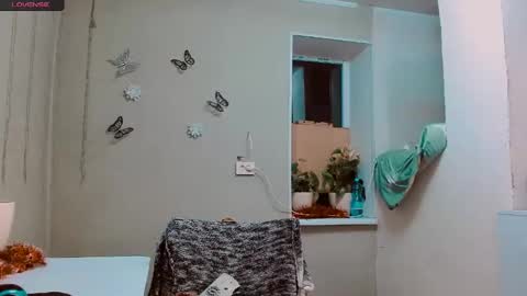 rosa843850 online show from December 8, 4:39 pm