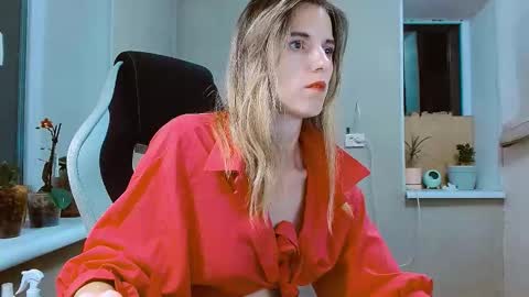 rosa843850 online show from September 13, 6:08 pm