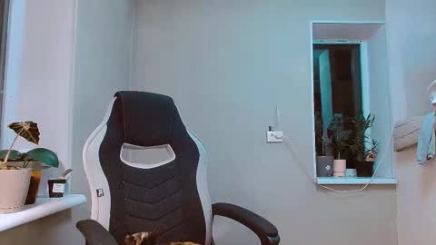 rosa843850 online show from November 9, 5:44 pm