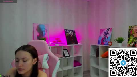 Viola online show from March 21, 9:03 am