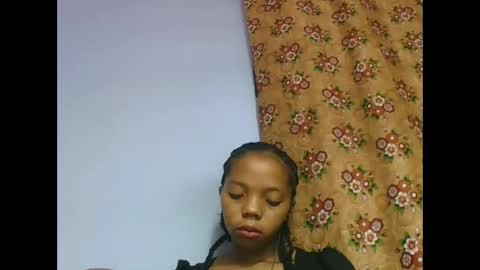 rosah225127 online show from May 5, 6:16 pm