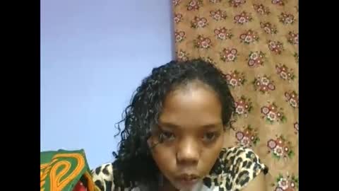 rosah225127 online show from May 11, 2:45 pm
