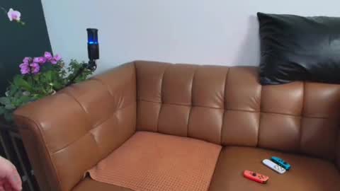 Rosalie Caine online show from February 25, 11:47 pm