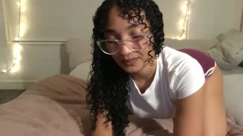 Rosalina online show from February 16, 5:25 am