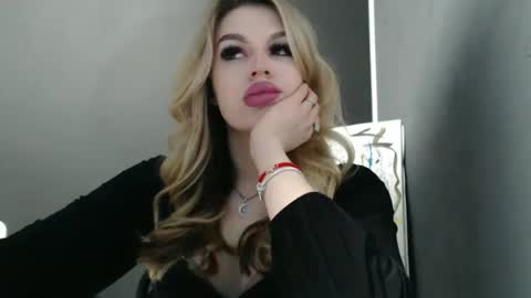 Rosalina online show from April 20, 11:35 am