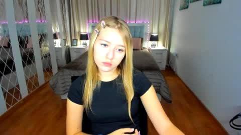 RosaRising online show from June 28, 6:41 am